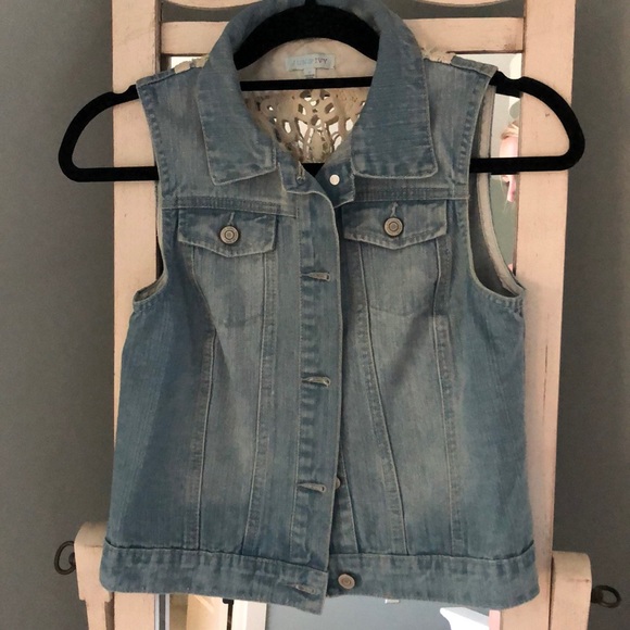 Sleeveless Jean Jacket - Picture 1 of 3